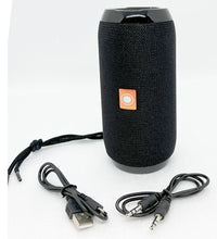 Load image into Gallery viewer, PreppComm bluetooth MMXDMX Powered Speaker with Cables