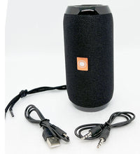 Load image into Gallery viewer, PreppComm bluetooth MMXDMX Powered Speaker with Cables
